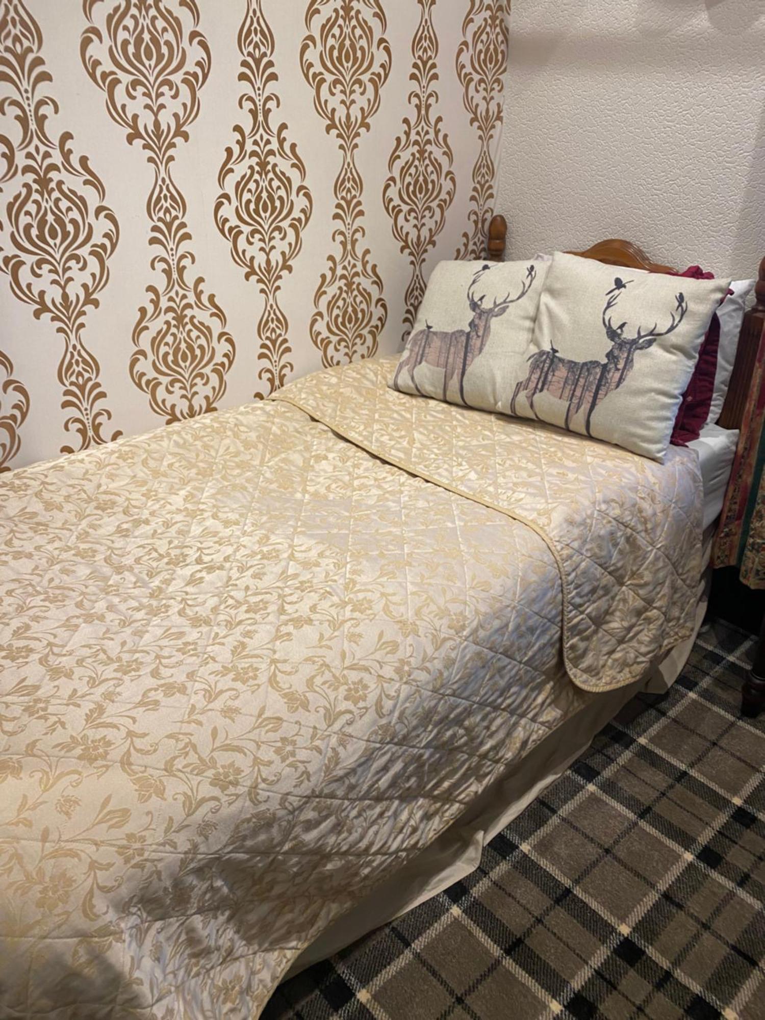 Cromarty View Guest House Accommodations & B&B Dingwall Exterior photo